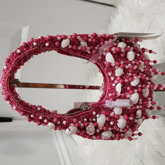 🔹Made In India🔹️ Pink Viral Handmade Beaded Boho Bag with Shell Embellishments - Picture 1 of 10